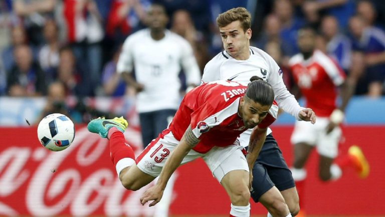 Προκρίθηκαν με ισοπαλία (0-0) Γαλλία και Ελβετία
