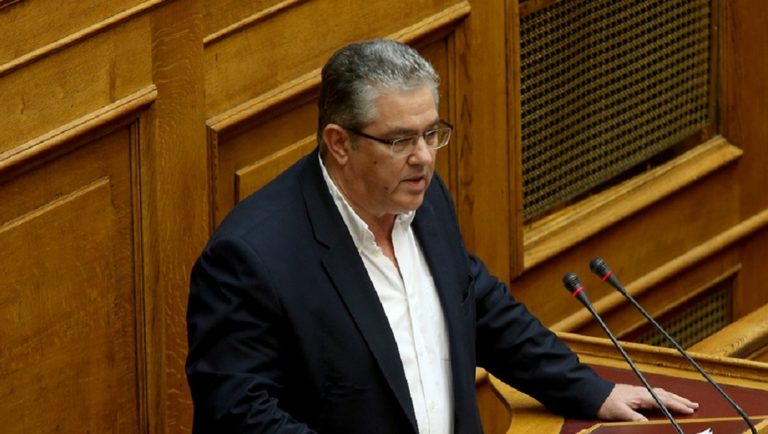 Δ. Κουτσούμπας: Εκτροχιάστηκε το εμβολιαστικό πρόγραμμα της Ε.Ε.