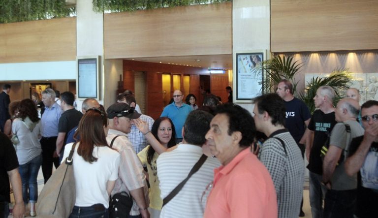 Εισαγγελική παρέμβαση για τα λουκέτα σε Ledra και Πυρσός