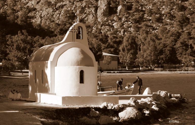 Στη λίμνη της Βουλιαγμένης Λουτρακίου