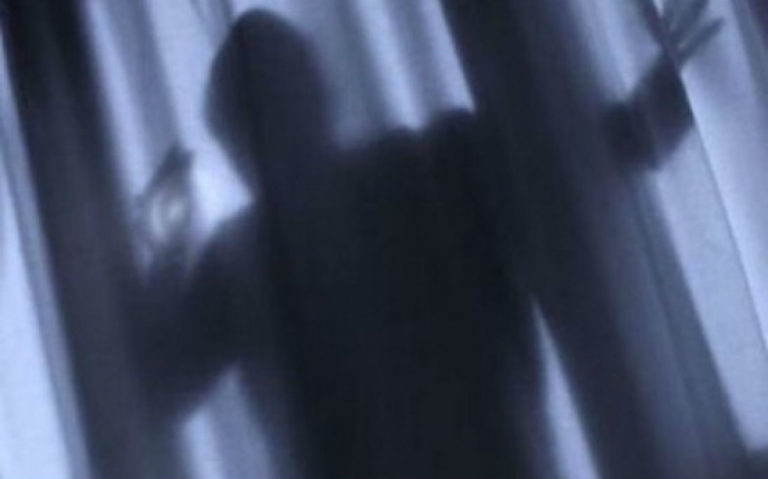 Πύργος: Ληστεία μετά ξυλοδαρμού