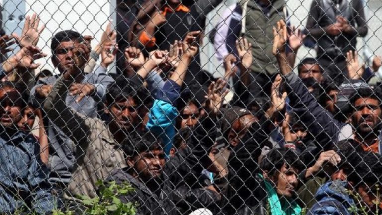 Σπύρος Γαληνός στην «Ντι Πρέσε»: Η Λέσβος δεν θα γίνει Αλκατράζ