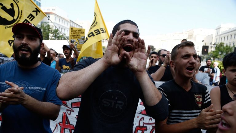 Καταγγελία των βιαιοτήτων στη Χίο από μαζικούς φορείς