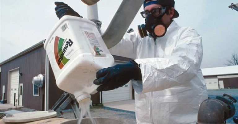 Βρυξέλλες: Διαμάχη για την επικινδυνότητα της γλυφοσάτης