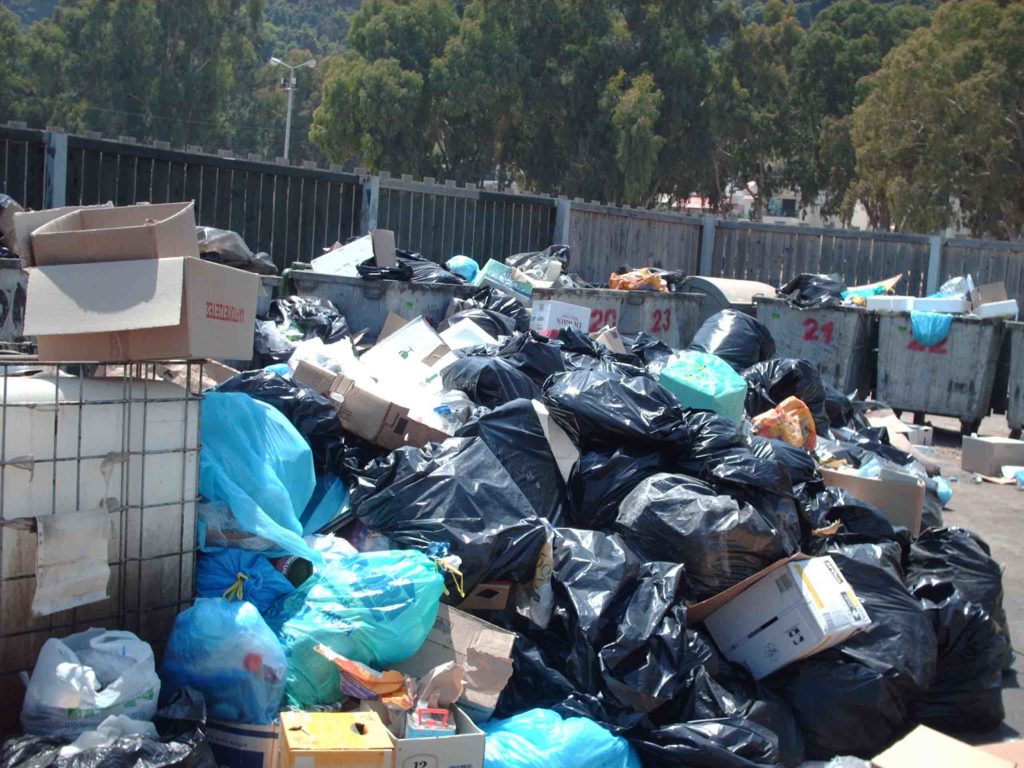 Π. Τατούλης: Αν δεν υπογραφεί άμεσα η ΣΔΙΤ οι πόλεις θα γεμίσουν σκουπίδια