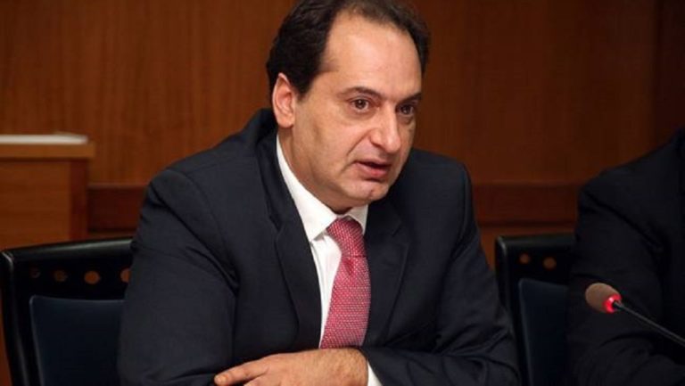 Απορρίπτει τα περί ιδιωτικοποίησης των αστικών συγκοινωνιών ο Χ. Σπίρτζης