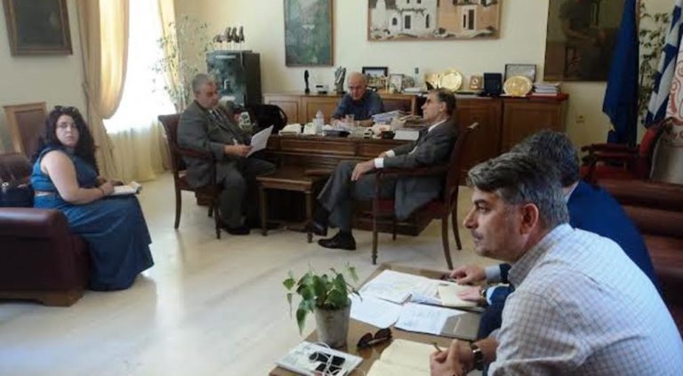 Παραχωρεί εκτάσεις για το αεροδρόμιο