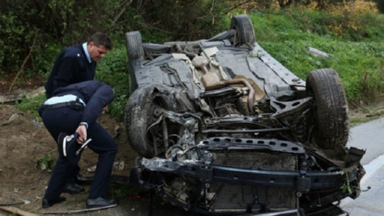 Διαμαρτυρίες για τη μείωση προστίμων για οδήγηση στη ΛΕΑ