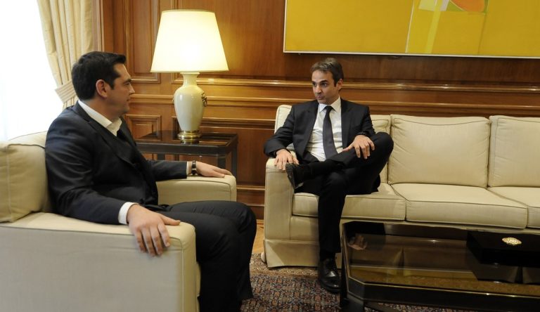 Την Πέμπτη η συνάντηση Τσίπρα – Μητσοτάκη για αναθεώρηση και εκλογικό νόμο (video)