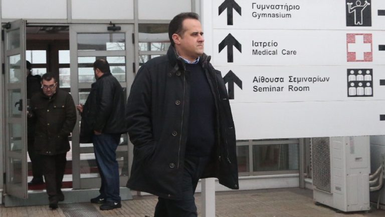 «Δεν φεύγει ο Βρέντζος»
