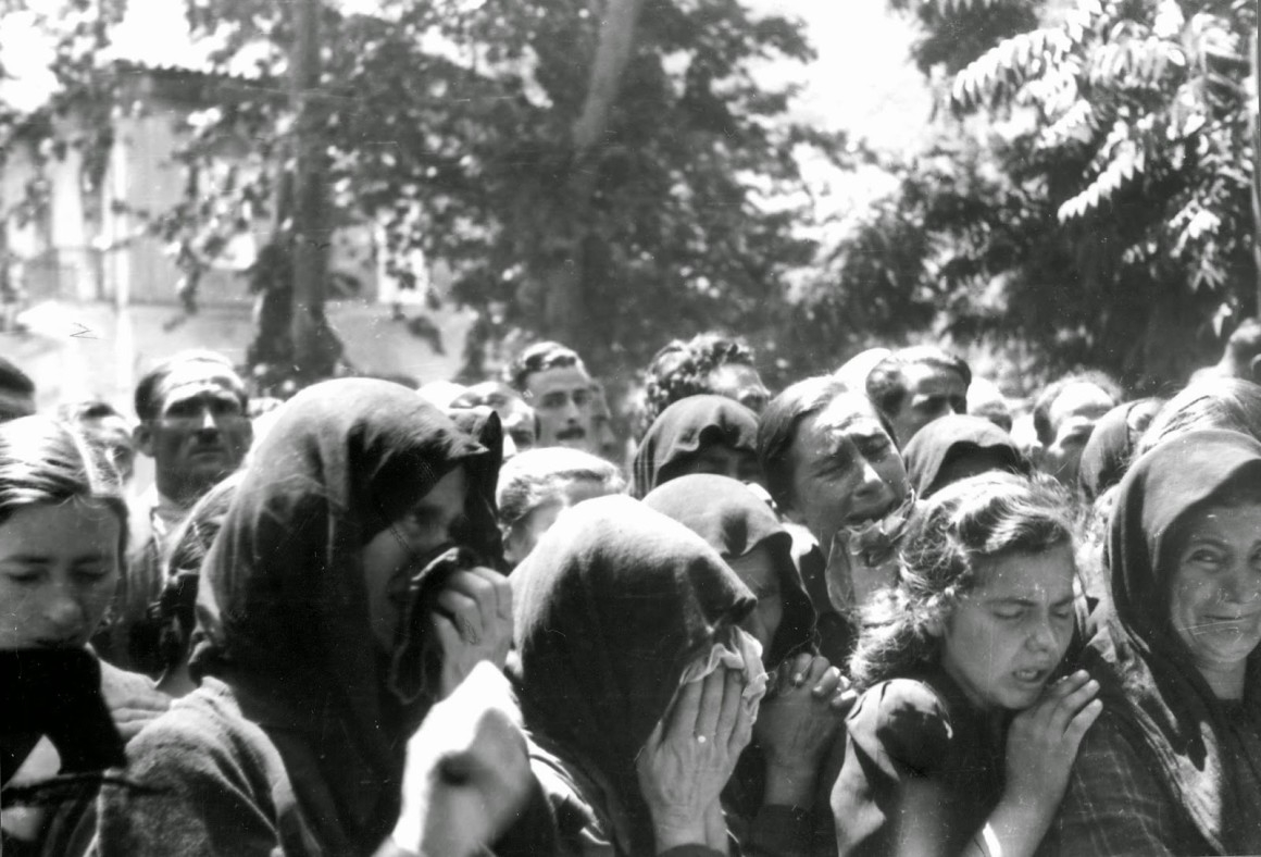 «Καλάβρυτα Άνθρωποι και σκιές» (1)