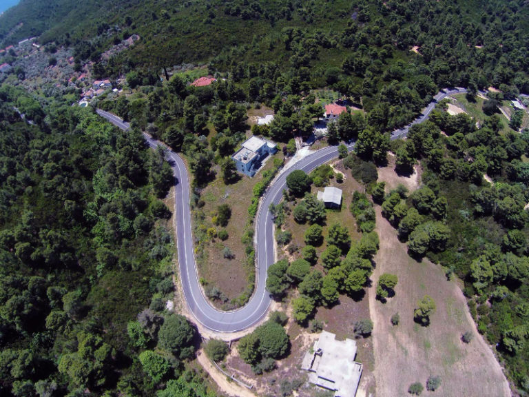 Δυο οδικά έργα στη Σκιάθο από την Περιφέρεια Θεσσαλίας   
