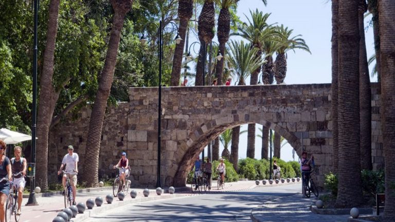 Κως: Συνεργασία των δήμων Κω και Μπόντρουμ για το προσφυγικό-μεταναστευτικό