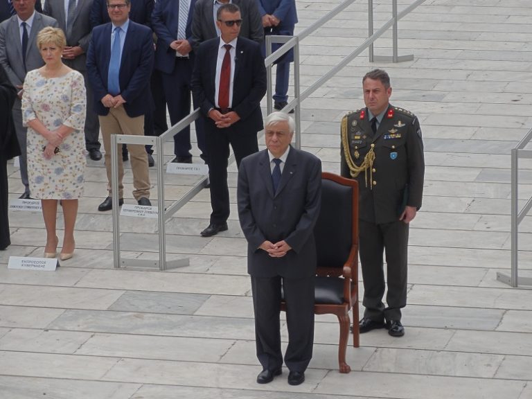 Καβάλα: Επίσκεψη Παυλόπουλου, συλλαλητήριο εργαζομένων