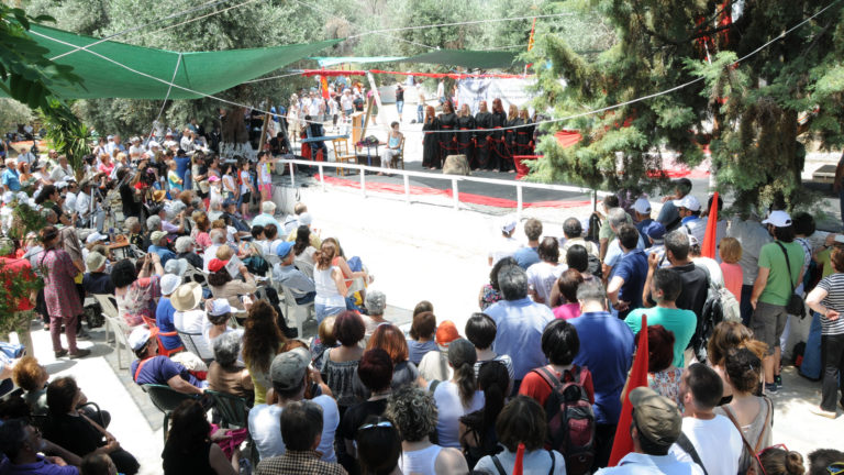 Βόλος: Το ΚΚΕ τίμησε τις αλύγιστες της ταξικής πάλης στο Τρίκερι