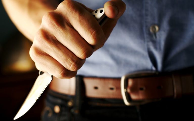 Βόλος: Στο Νοσοκομείο 26χρονος έπειτα από μαχαίρωμα