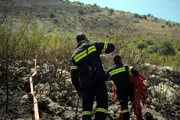 Ηράκλειο: Υπό έλεγχο οι πυρκαγιές που είχαν εκδηλωθεί στον νομό