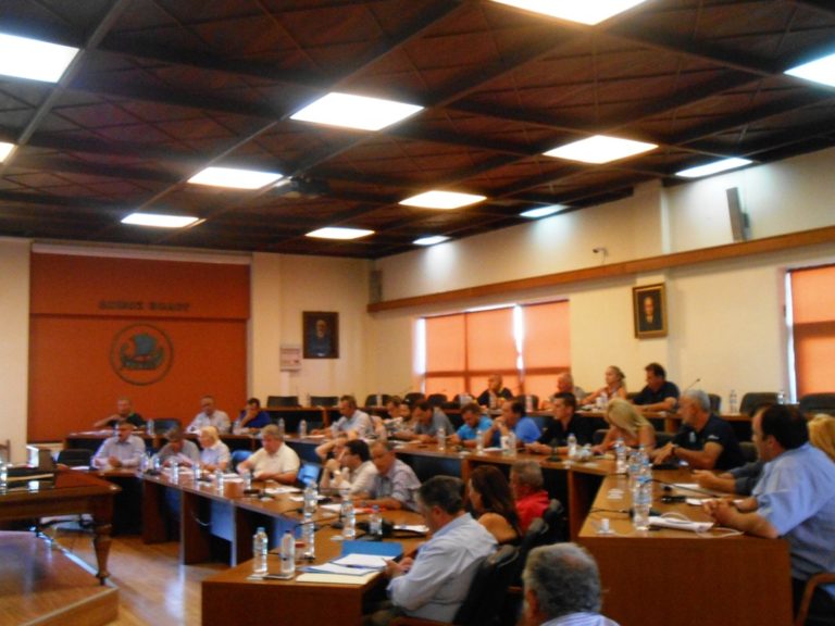 Υπόνοιες για “στημένη” διοργάνωση της Γιορτής Κρασιού Ν. Αγχιάλου