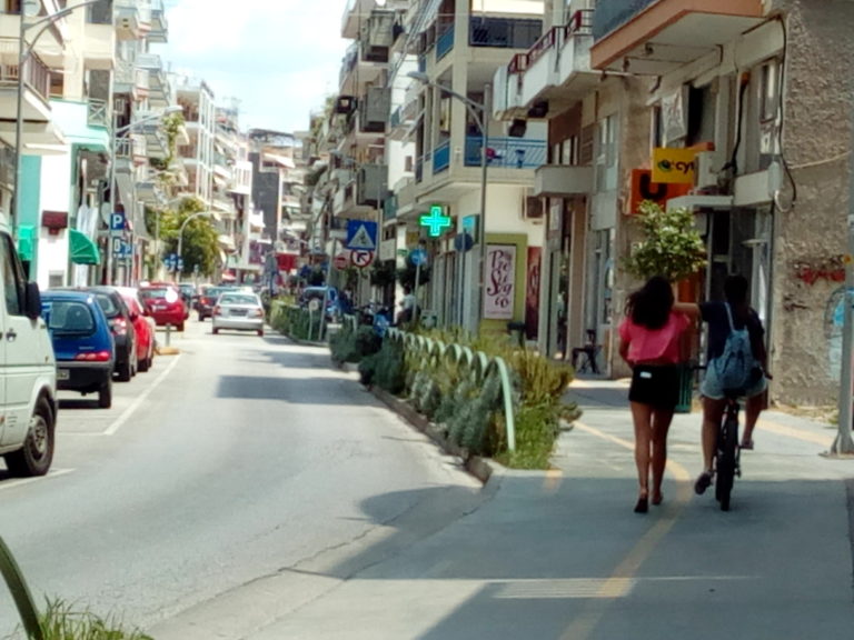 Κομοτηνή: Αγανακτισμένοι καταστηματάρχες λόγω παραεμπορίου