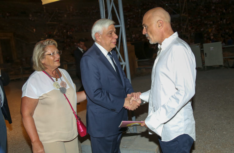 Παρουσία του ΠτΔ η πρεμιέρα της παράστασης «Οιδίποδας Τύραννος»