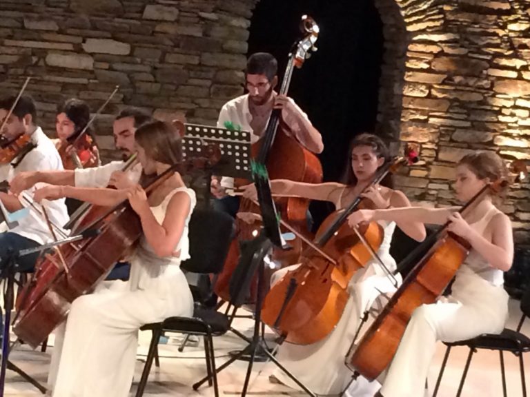 Με την Camerata Junior ξεκίνησε το 2ο Διεθνές Φεστιβάλ Άνδρου