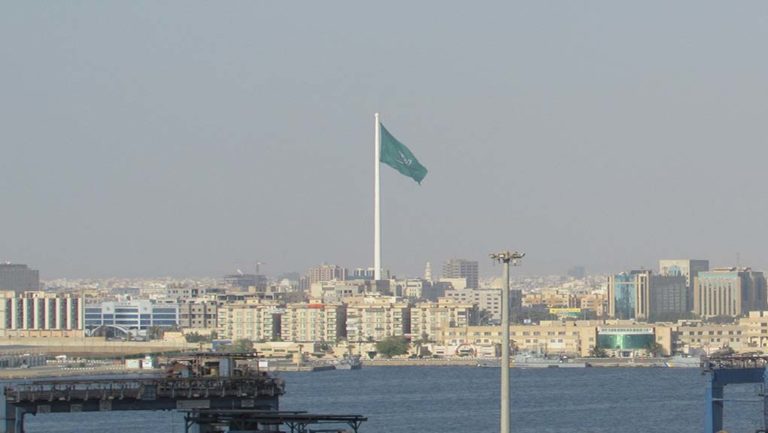 Νεκρός βομβιστής αυτοκτονίας έξω από το προξενείο των ΗΠΑ στη Σ. Αραβία