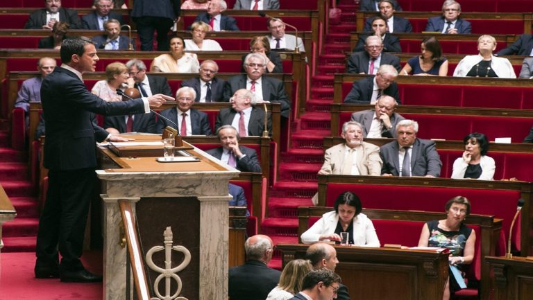 Παράταση των μέτρων έκτακτης ανάγκης αποφάσισε η  βουλή στη Γαλλία