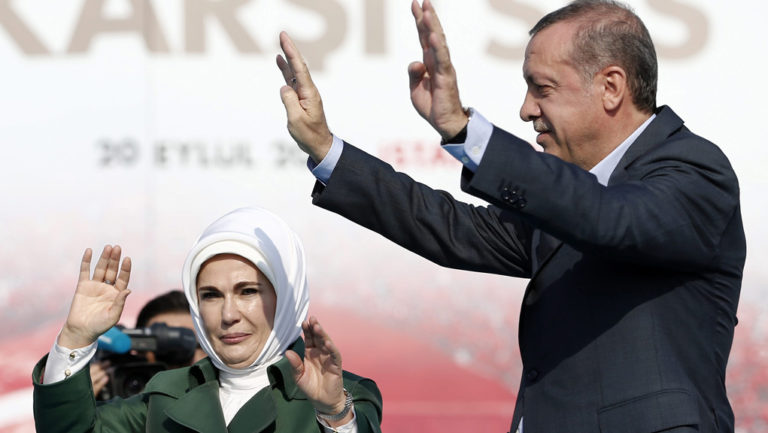 Το σενάριο του πραξικοπήματος “γράφτηκε στο εξωτερικό”, δήλωσε ο Ερντογάν