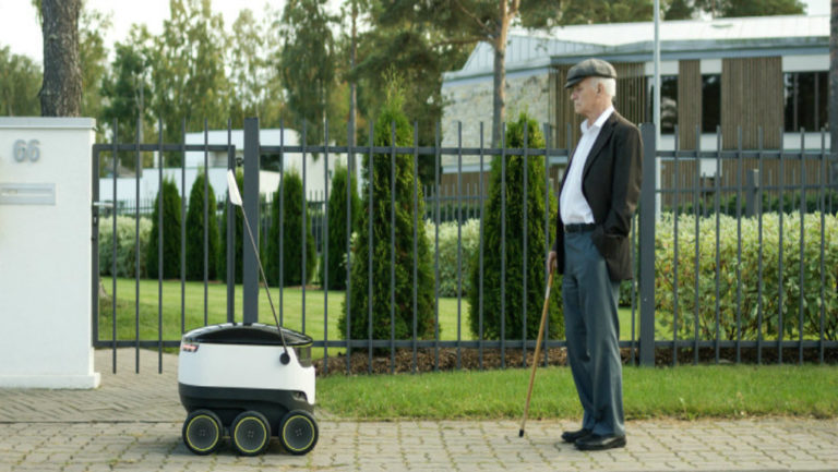Delivery drone φέρνει το γεύμα στο σπίτι