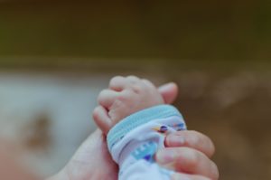 hand-palm-baby-large