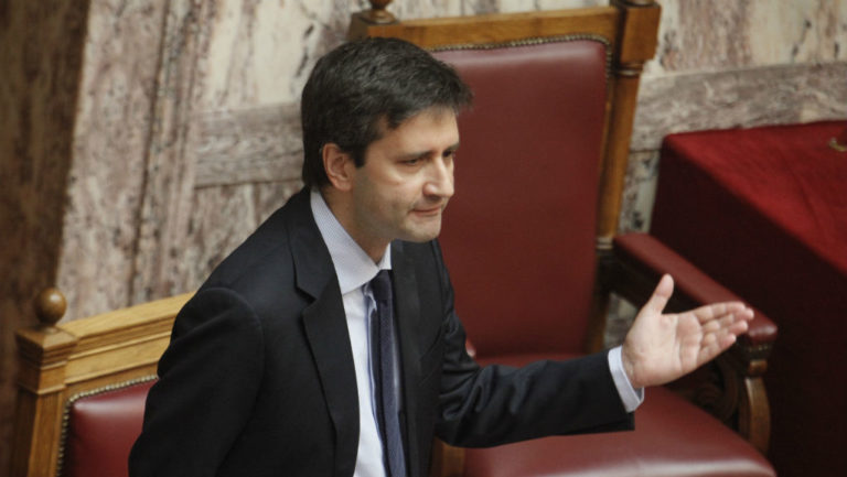 Χουλιαράκης: Η χώρα μας θα ενταχθεί στο QE μετά το κλείσιμο της συμφωνίας