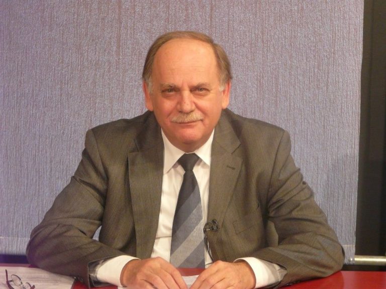 Ο Αντ. Καράμπελας στην ΕΡΤ Πύργου για τα κινητά τηλέφωνα