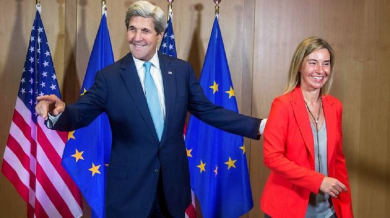 Υπεραμύνθηκε της συμφωνίας TTIP, ο Αμερικανός υπΕξ