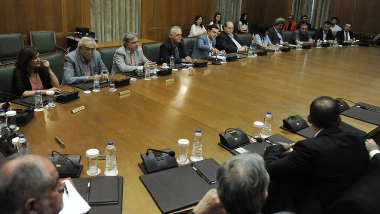 Αλ. Τσίπρας: Οι 7 πυλώνες ανασυγκρότησης του κράτους – Μέτρα αντιμετώπισης της απώλειας του ΕΚΑΣ