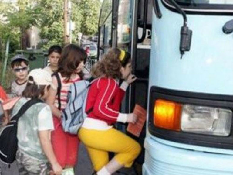 Το πρόβλημα μεταφοράς μαθητών Καλλικώμου