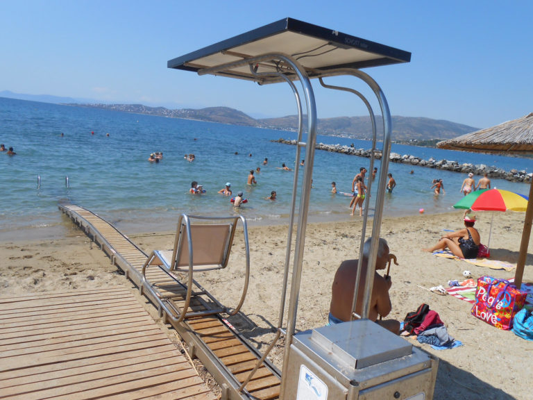 Καβάλα: Χωρίς δυνατότητα πρόσβασης στη θάλασσα τα ΑμΕΑ