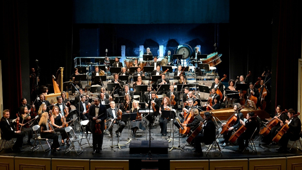 Συναυλία της Εθνικής Συμφωνικής Ορχήστρας στο θέατρο Πέτρας