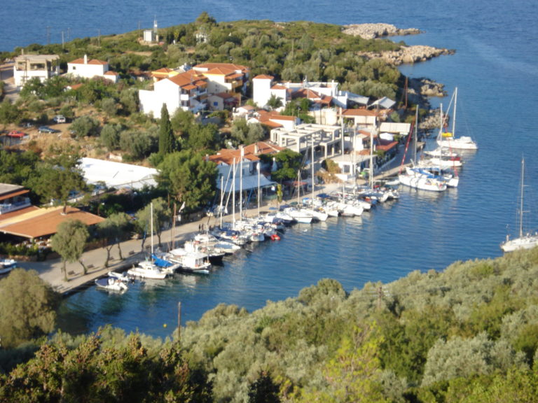 Στην Αλόννησο για ήρεμες διακοπές (φωτορεπορτάζ)