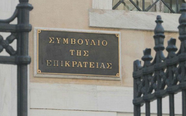 Το ΣτΕ απέρριψε τις αιτήσεις ασφαλιστικών μέτρων για τις τηλεοπτικές άδειες (video)
