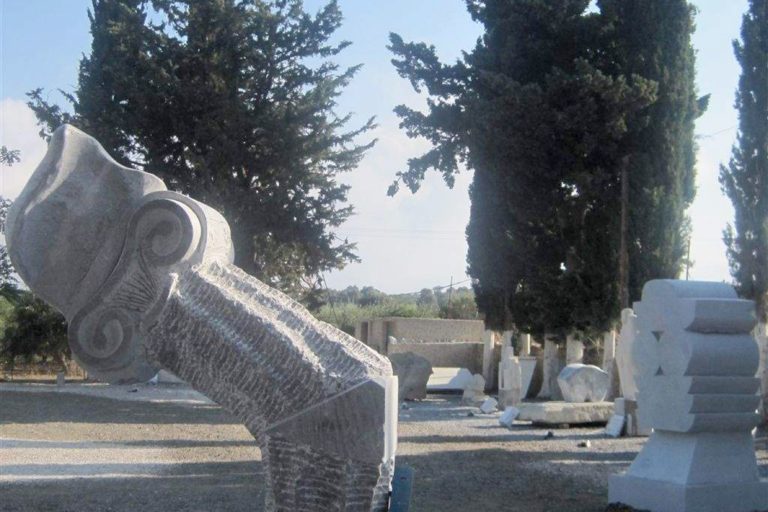 Τελειώνει το 8ο  Διεθνές  Συμπόσιο Γλυπτικής στο Βενεράτο
