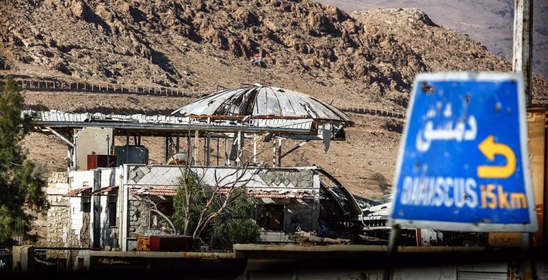 Συρία: Διαδρόμους εξόδου για τους πολιορκημένους στο Χαλέπι ανοίγουν στρατός και ρωσικές δυνάμεις