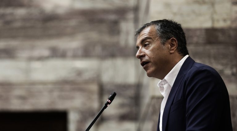Επίκαιρη ερώτηση Θεοδωράκη προς τον Πρωθυπουργό για την απλήρωτη εργασία