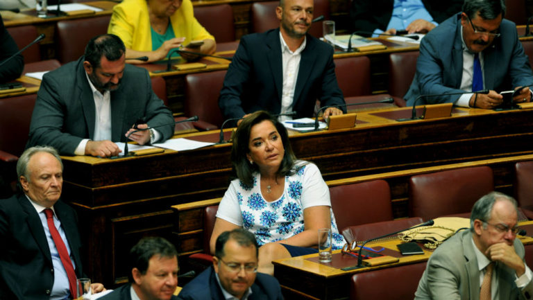 Αρχισε στην Ολομέλεια η συζήτηση για τον εκλογικό νόμο – Την Πέμπτη η ψηφοφορία