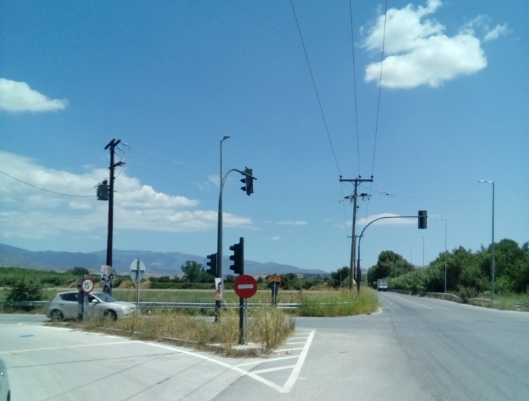 Ηλεκτροφωτισμός και σηματοδότηση στον κόμβο Αμπελώνα- Τυρνάβου-Γυρτώνης