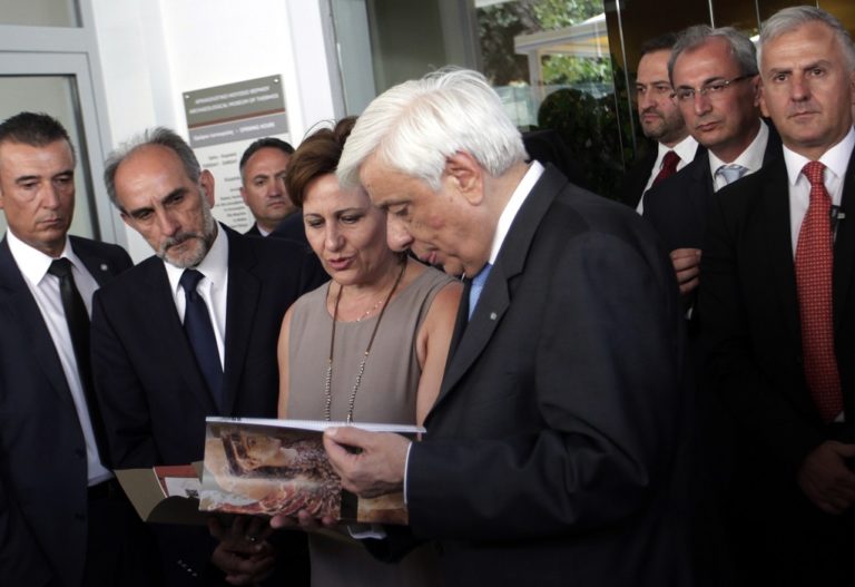 “Δεν θα επιτρέψουμε να κάνουν την Ευρώπη σκοτεινή ήπειρο”