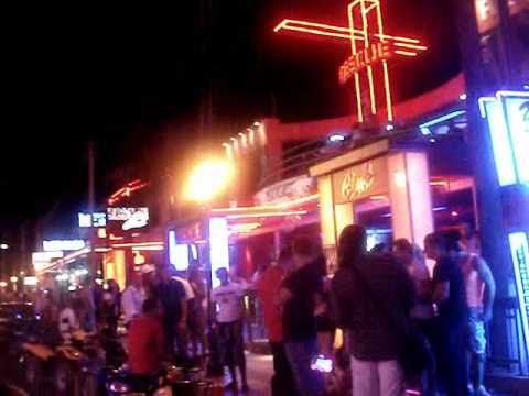 Ζάκυνθος-Λαγανάς: Τρελή πορεία ασθενοφόρου με οδηγό μεθυσμένο Βρετανό