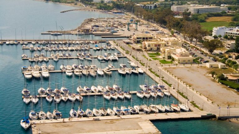 Κως: Μόνο δύο θαλαμηγοί κατέφυγαν στην Κω από το Μπόντρουμ