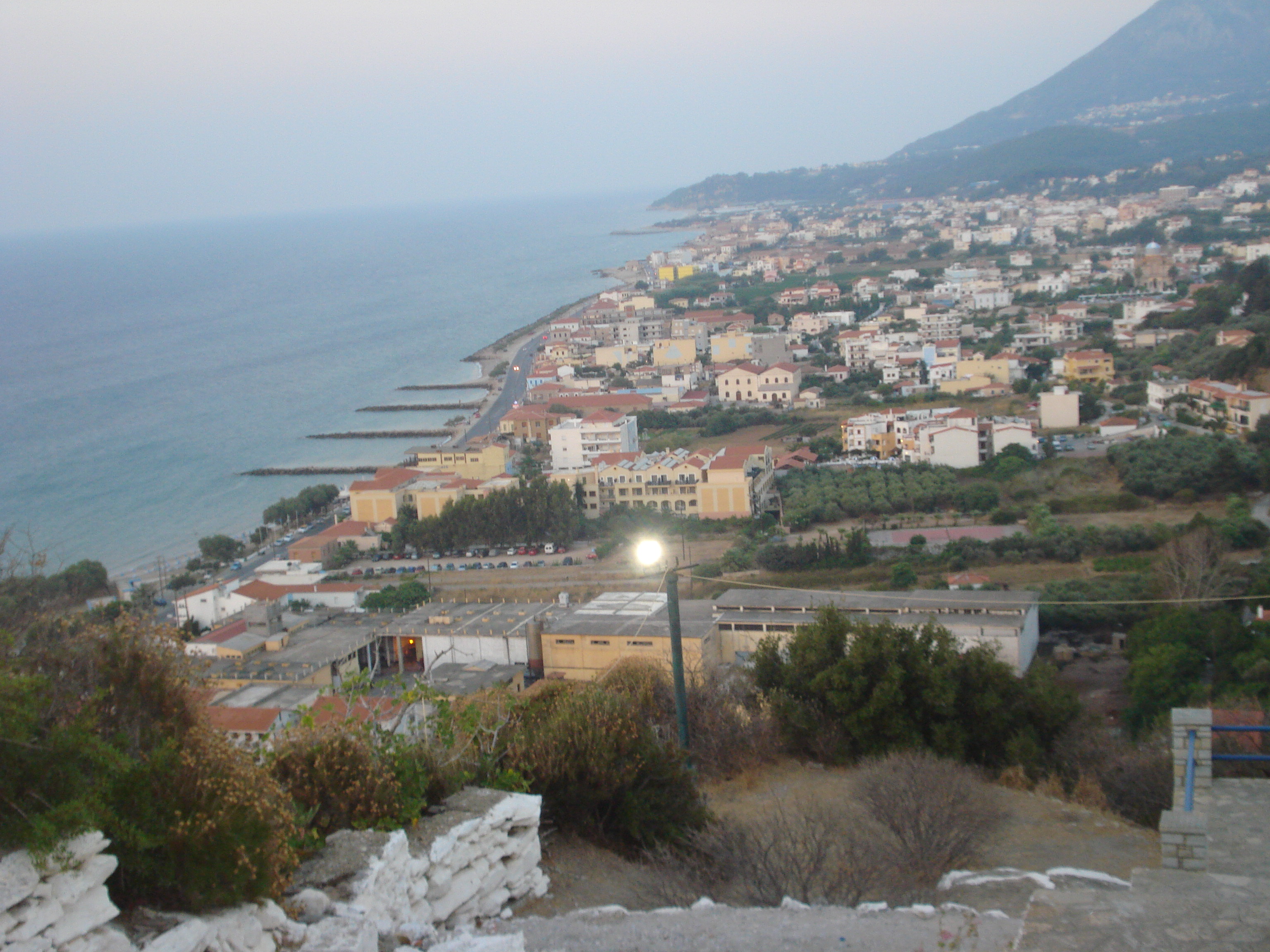 Παλαιό Καρλόβασι, Αγία Τριάδα - Σάμος 