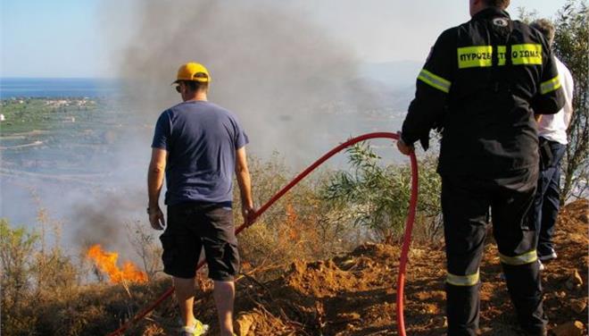 Ηράκλειο: Κατάσβεση πυρκαγιάς που είχε εκδηλωθεί στην Αγία Βαρβάρα