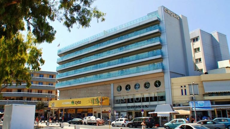 Έκρηξη σε υποσταθμό της ΔΕΗ στο κέντρο του Ηρακλείου